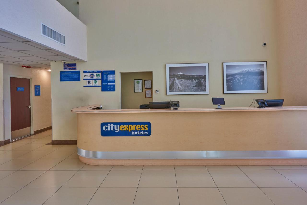 City Express By Marriott Puebla Finsa Kültér fotó