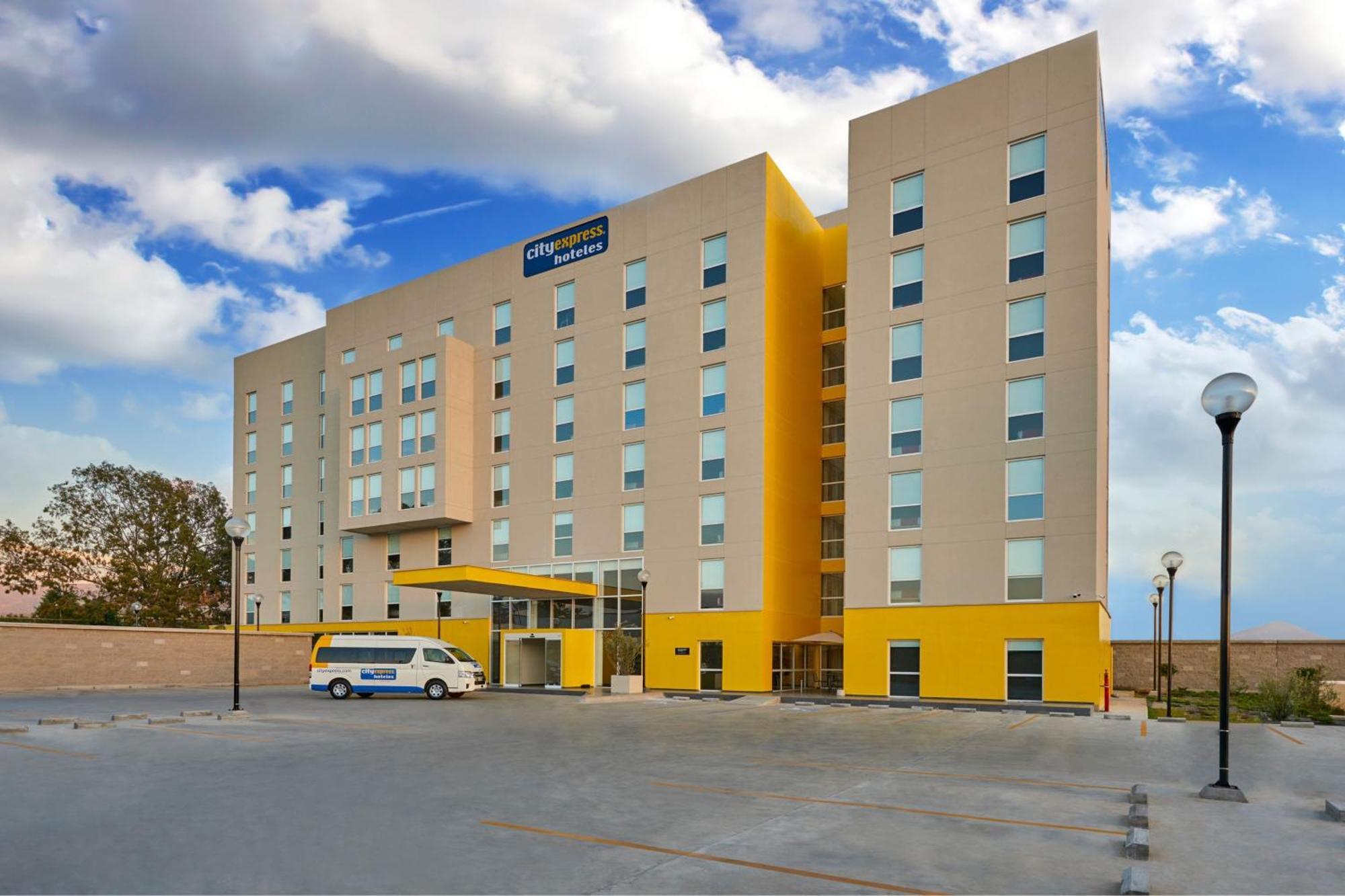 City Express By Marriott Puebla Finsa Kültér fotó