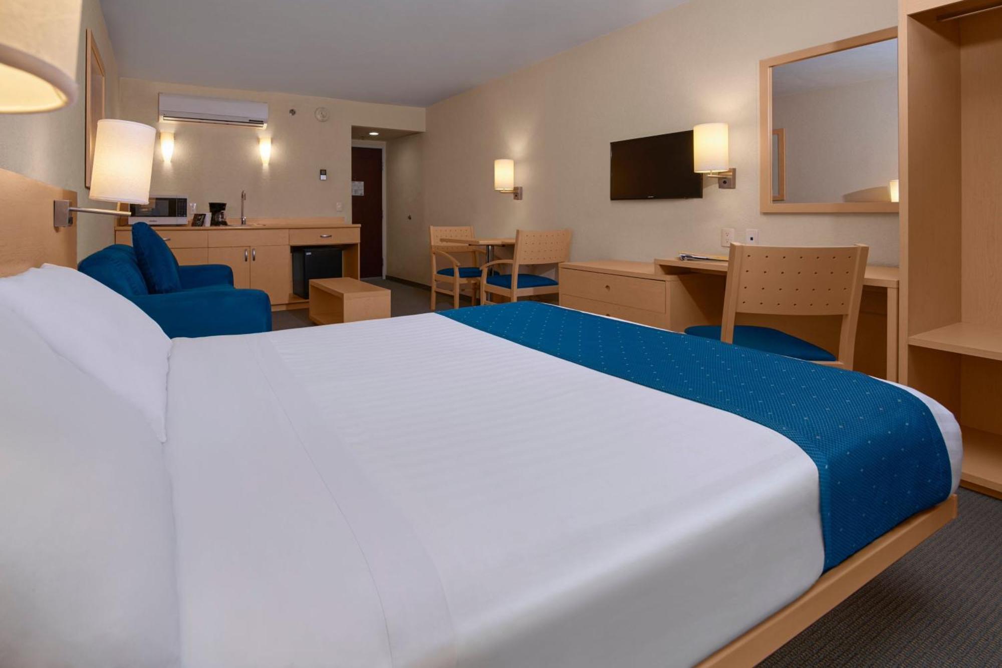 City Express By Marriott Puebla Finsa Kültér fotó