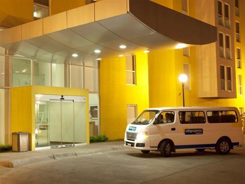 City Express By Marriott Puebla Finsa Kültér fotó